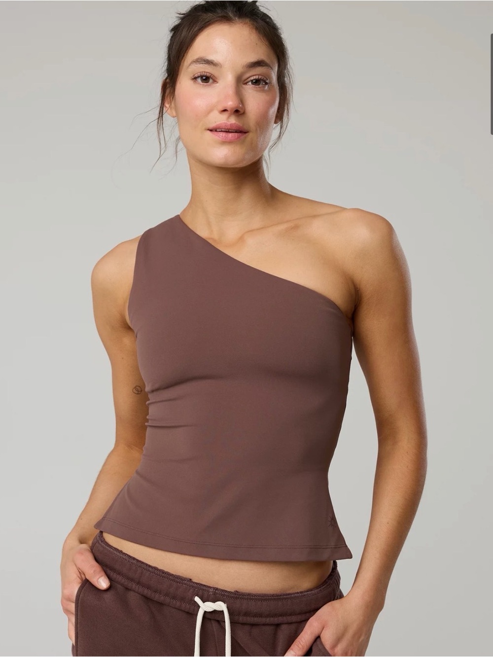 aerie One-Shoulder Tank Top in Cocoa